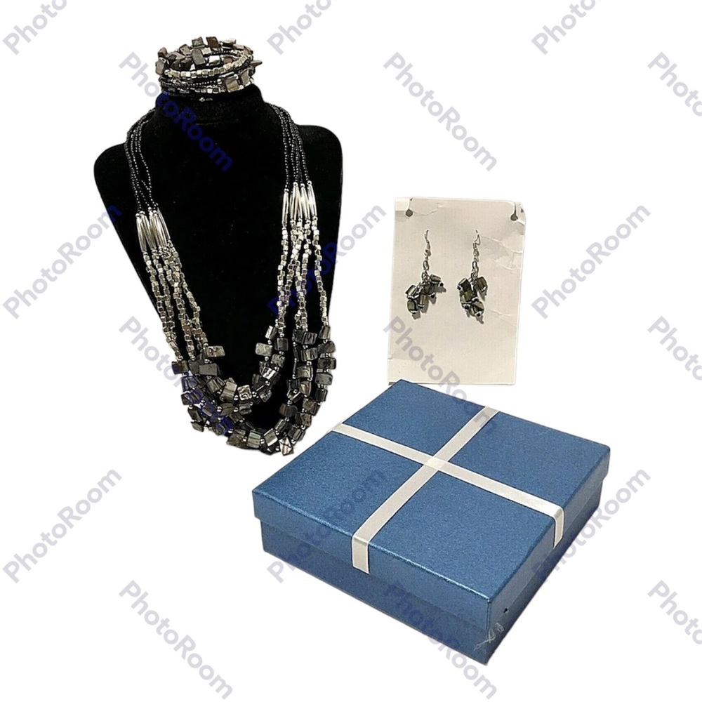 Square Stone Bead Necklace Set Black Silver Bracelet Earrings Set of 3 Boxed
